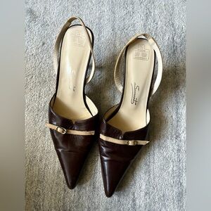 Fashionable Kitten Sling Leather Pumps